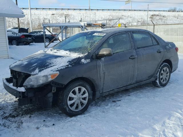 2T1BU4EE0BC544340 - 2011 TOYOTA COROLLA BA GRAY photo 2