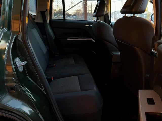 1J8FT47W18D591956 - 2008 JEEP COMPASS SP მწვანე ფოტო 6