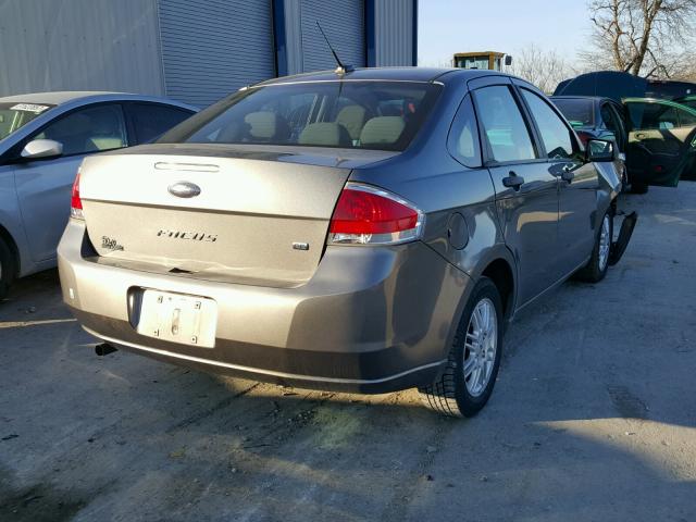 1FAHP3FN5BW145012 - 2011 FORD FOCUS SE GRAY photo 4