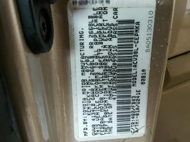 4T1BE32K92U099516 - 2002 TOYOTA CAMRY LE GOLD photo 10