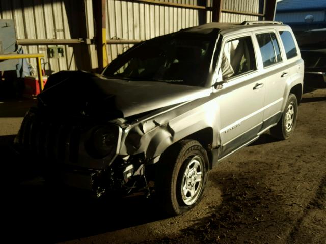 1C4NJPBB6FD359087 - 2015 JEEP PATRIOT SP SILVER photo 2