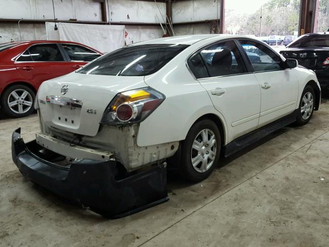 1N4AL2AP0BN505356 - 2011 NISSAN ALTIMA BAS WHITE photo 4