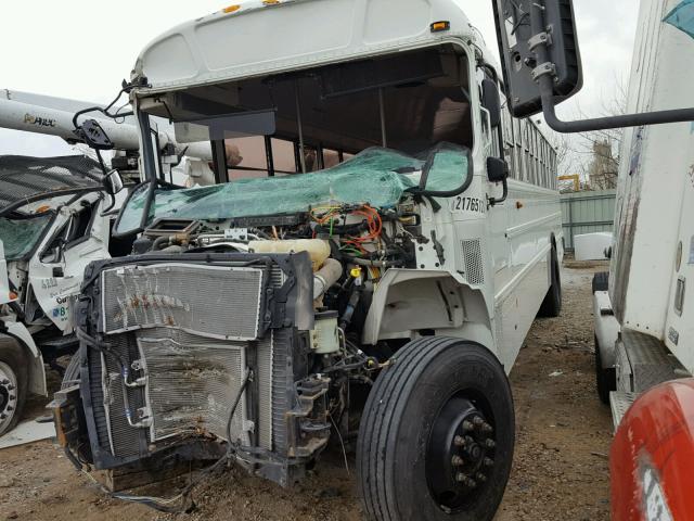 4DRAMAAN4GB128857 - 2016 IC CORPORATION 3000 CE WHITE photo 2