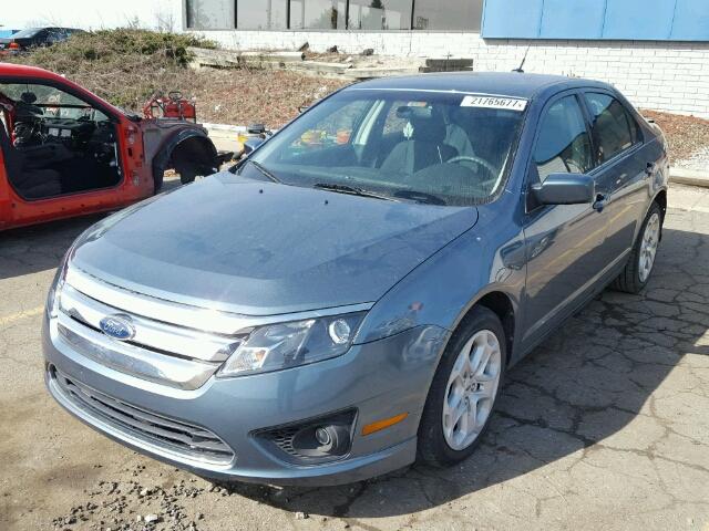 3FAHP0HA1BR318276 - 2011 FORD FUSION BLUE photo 2