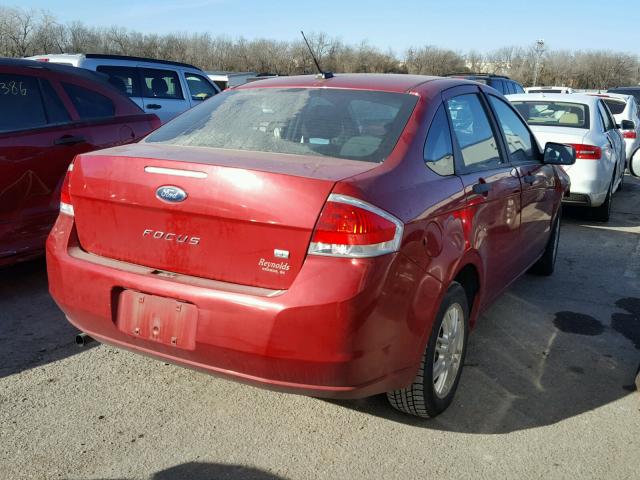 1FAHP3FN4AW210172 - 2010 FORD FOCUS SE RED photo 4