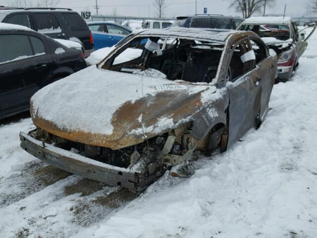 1FAHP2E89EG136785 - 2014 FORD TAURUS SEL BURN photo 2