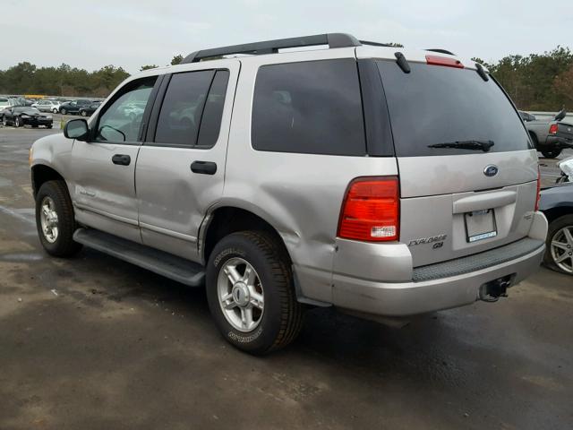 1FMDU73E55ZA39025 - 2005 FORD EXPLORER X SILVER photo 3