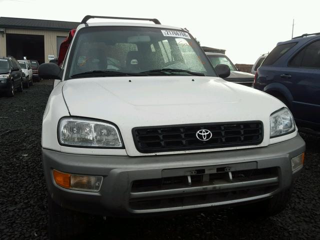 JT3HP10V3Y7158937 - 2000 TOYOTA RAV4 WHITE photo 9