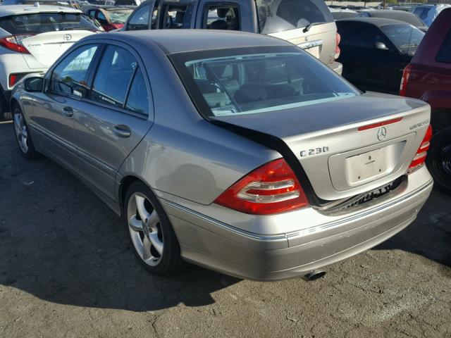 WDBRF40J04A640696 - 2004 MERCEDES-BENZ C 230K SPO SILVER photo 3