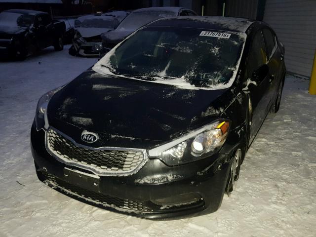 KNAFK4A69F5307027 - 2015 KIA FORTE LX BLACK photo 2