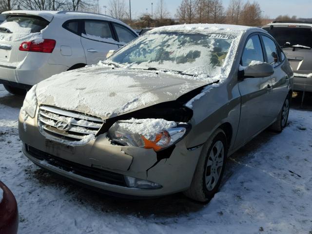 KMHDU4AD7AU091028 - 2010 HYUNDAI ELANTRA BL TAN photo 2