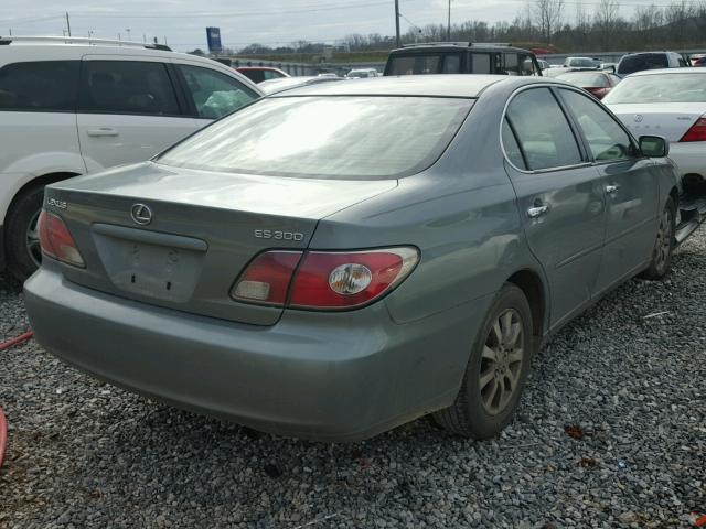 JTHBF30G520076868 - 2002 LEXUS ES 300 GRAY photo 4