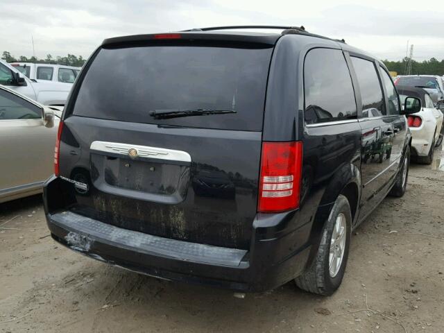 2A8HR54P28R775018 - 2008 CHRYSLER TOWN & COU BLACK photo 4