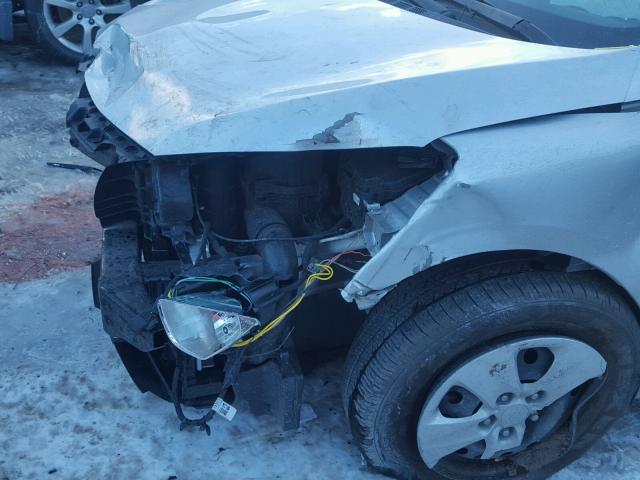 KNAFK4A62F5412234 - 2015 KIA FORTE LX SILVER photo 9