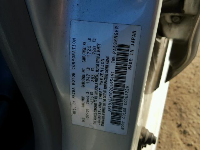 JM1BJ225020495491 - 2002 MAZDA PROTEGE DX GRAY photo 10