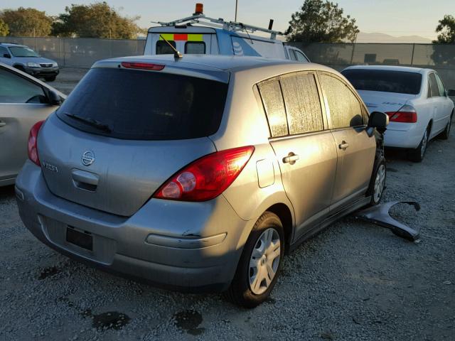 3N1BC1CP3BL489727 - 2011 NISSAN VERSA S GRAY photo 4