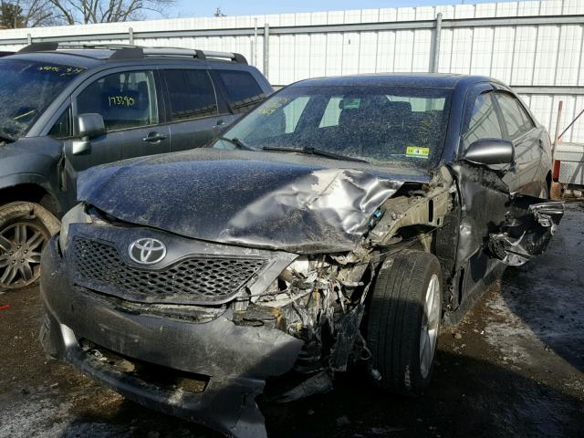 4T1BF3EKXAU500773 - 2010 TOYOTA CAMRY BASE CHARCOAL photo 2