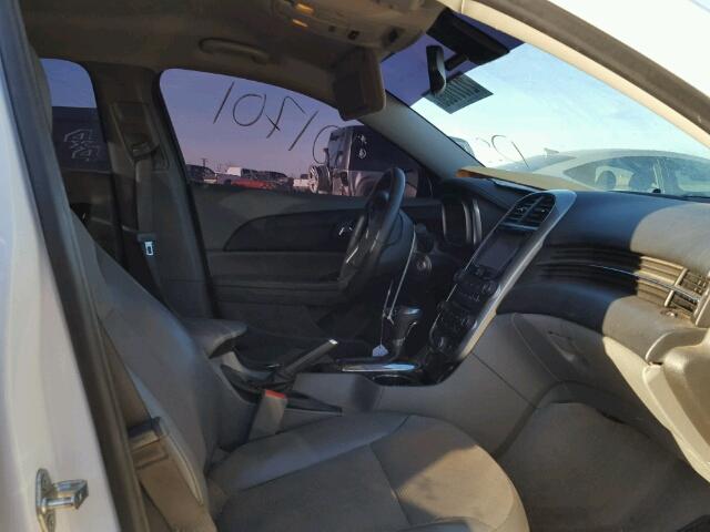 1G11C5SL1EF153225 - 2014 CHEVROLET MALIBU 1LT თეთრი ფოტო 5