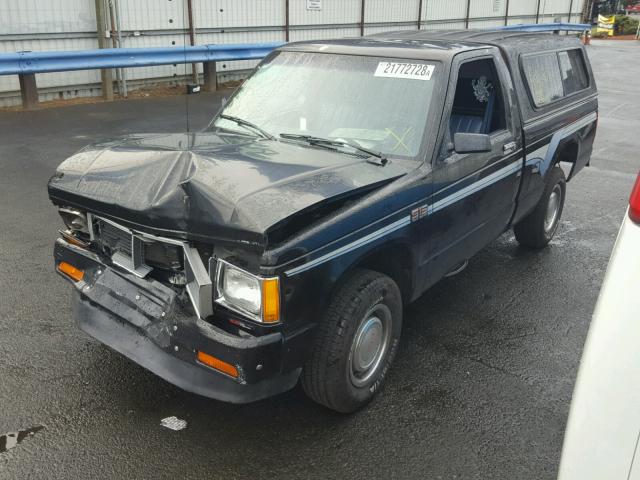 1GTBS14E3J8538046 - 1988 GMC S TRUCK S1 BLACK photo 2