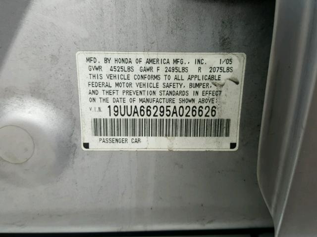 19UUA66295A026626 - 2005 ACURA TL SILVER photo 10