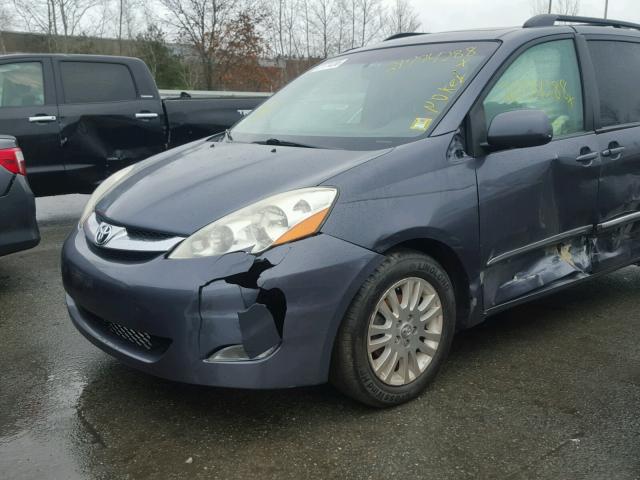 5TDBK22C98S011156 - 2008 TOYOTA SIENNA XLE BLUE photo 9