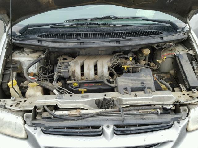 1B4GP54L2TB297953 - 1996 DODGE GRAND CARA GRAY photo 7