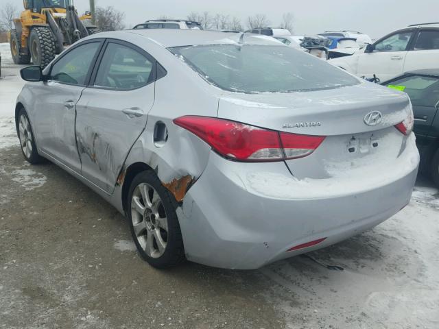 5NPDH4AEXBH006843 - 2011 HYUNDAI ELANTRA GL SILVER photo 3