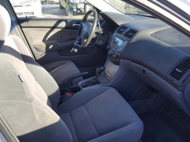 1HGCM56707A125864 - 2007 HONDA ACCORD EX GRAY photo 5