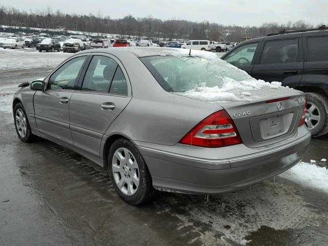 WDBRF81JX5F593204 - 2005 MERCEDES-BENZ C 240 4MAT GRAY photo 3