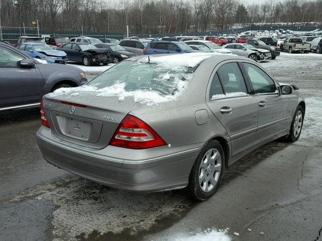 WDBRF81JX5F593204 - 2005 MERCEDES-BENZ C 240 4MAT GRAY photo 4