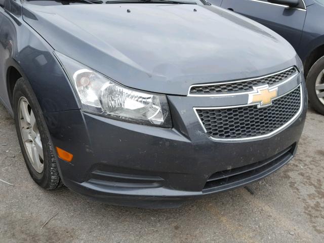 1G1PC5SB1D7175106 - 2013 CHEVROLET CRUZE LT GRAY photo 9