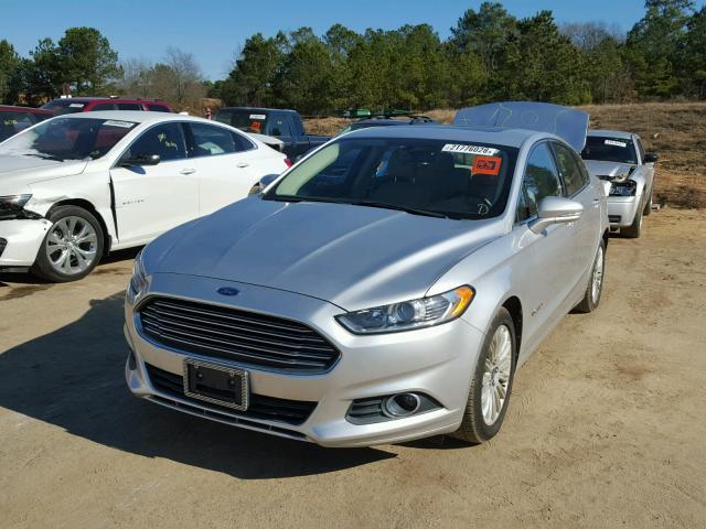 3FA6P0LU4DR218037 - 2013 FORD FUSION SE SILVER photo 2