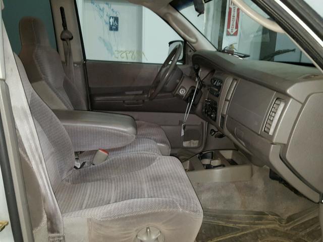 1B4HS48N82F145062 - 2002 DODGE DURANGO SL SILVER photo 5