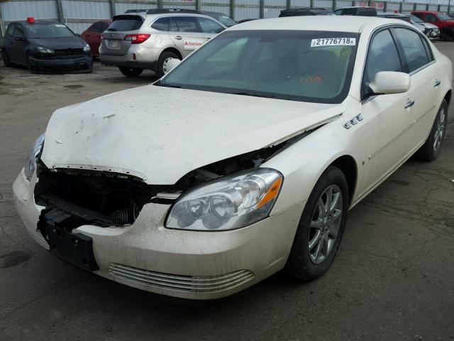 1G4HD57278U190410 - 2008 BUICK LUCERNE CX WHITE photo 2