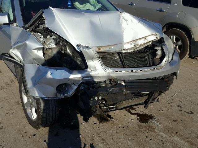 1GKER23D99J149010 - 2009 GMC ACADIA SLT ვერცხლისფერი ფოტო 9