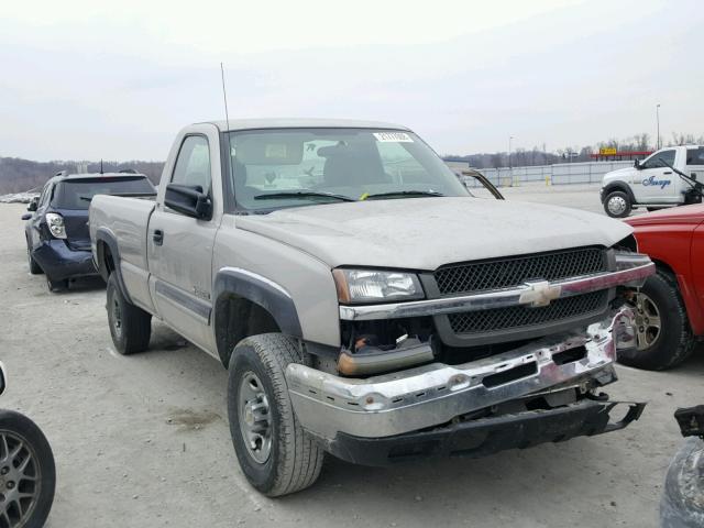 1GCHC24U74E262383 - 2004 CHEVROLET SILVERADO TAN photo 1