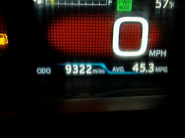 JTDKARFP3H3001538 - 2017 TOYOTA PRIUS PRIM ვერცხლისფერი ფოტო 8