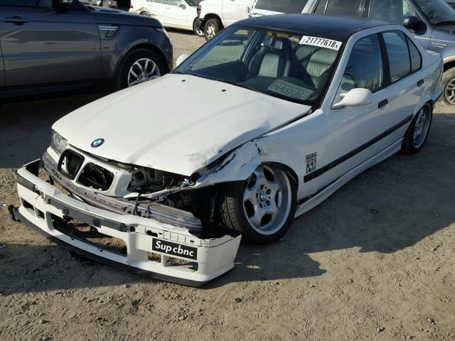 WBSCD9320VEE05722 - 1997 BMW M3 WHITE photo 2