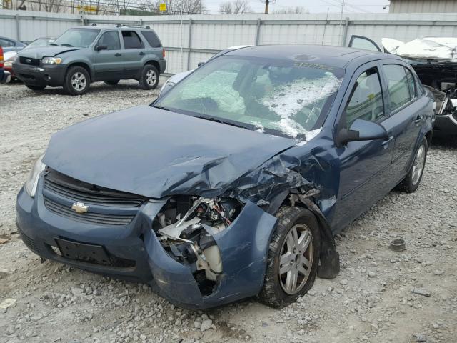 1G1AL52F257519049 - 2005 CHEVROLET COBALT LS BLUE photo 2