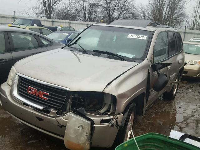 1GKDT13S722496972 - 2002 GMC ENVOY SILVER photo 2