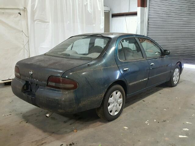 1N4BU31D2VC123620 - 1997 NISSAN ALTIMA XE TURQUOISE photo 4