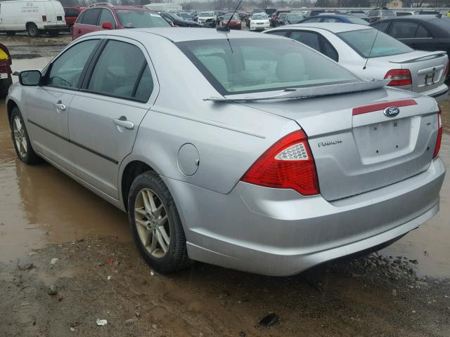 3FAHP0GA5CR114583 - 2012 FORD FUSION S SILVER photo 3