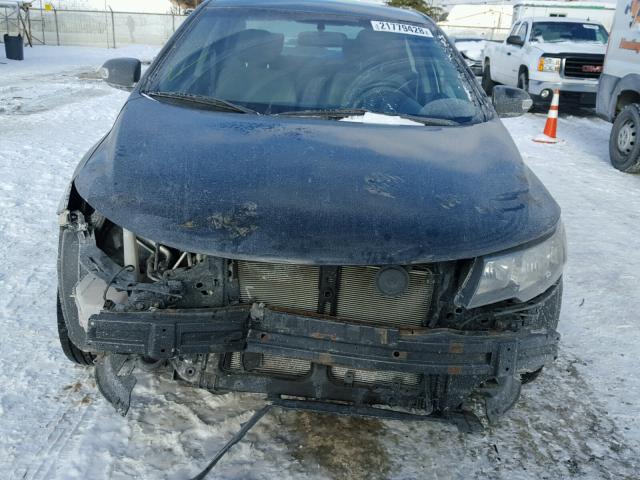 KNAFU4A21A5290580 - 2010 KIA FORTE EX BLACK photo 9