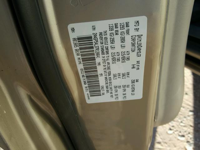 2A4GP54L37R120641 - 2007 CHRYSLER TOWN & COU GOLD photo 10