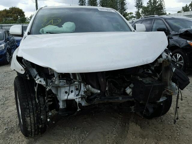 5TDZA3EH4BS016495 - 2011 TOYOTA HIGHLANDER WHITE photo 9