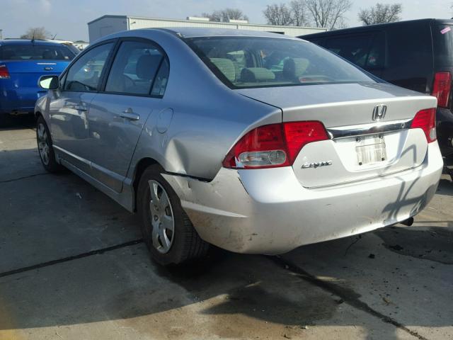 19XFA16549E045771 - 2009 HONDA CIVIC LX SILVER photo 3