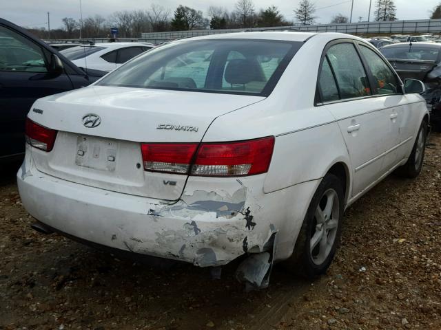 5NPEU46F06H101712 - 2006 HYUNDAI SONATA GLS WHITE photo 4