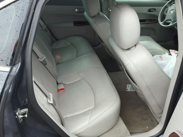 2G4WD582481282057 - 2008 BUICK LACROSSE C GRAY photo 6