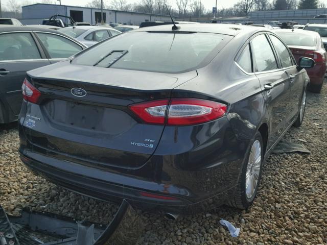 3FA6P0LU5FR185570 - 2015 FORD FUSION SE BLACK photo 4