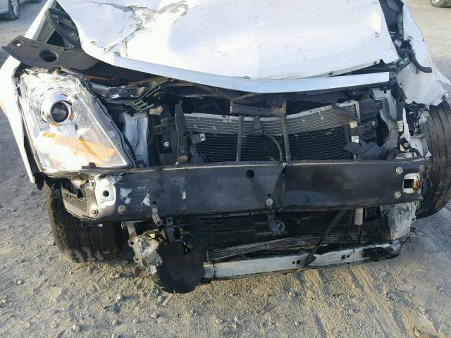 3GYFNBE32CS540175 - 2012 CADILLAC SRX PERFOR WHITE photo 9